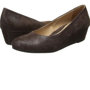 NIB FSNY Brown Suede Gumdrop wedge shoe size 8.5